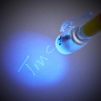 Tinc UV Spy Pen